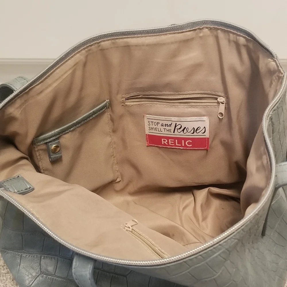 Relic Tote - Picture 3 of 4